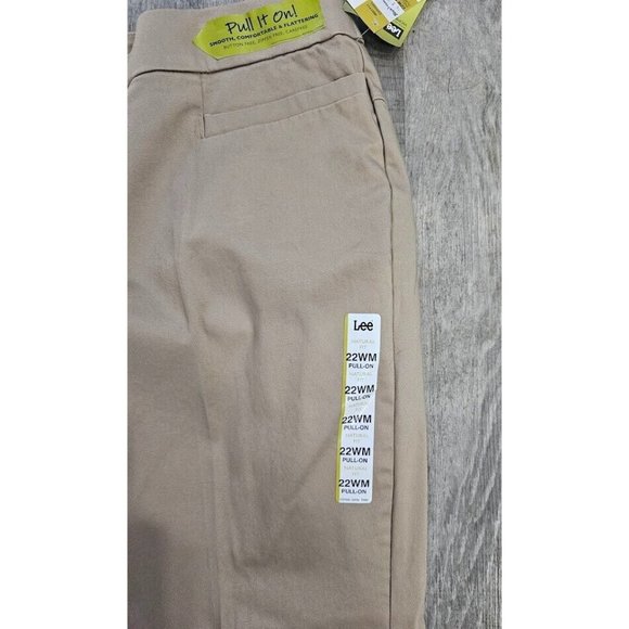 LEE Womens - STYLE UP - Caramel Pull-On Flare, Size 22W Medium - Cotton - Picture 6 of 10